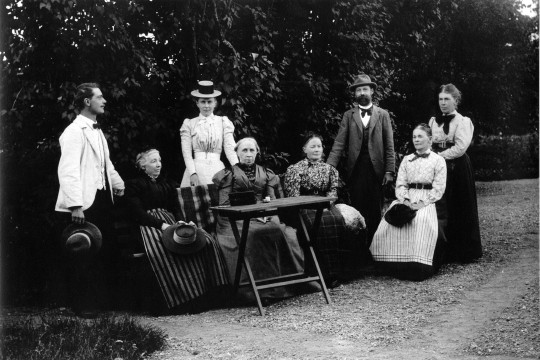 Sten Drakenberg, Maria Drakenberg, Göteborgs-Ida, Fanny Roth
född Uhr, Anna Roth, Teodor Nordenadler, Sofie Roth och Stina Roth